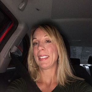 Meet your Posher, Jennjennifer